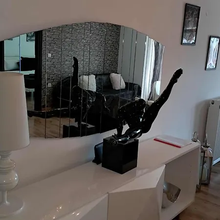 Kilkisluxuryapartment شقة